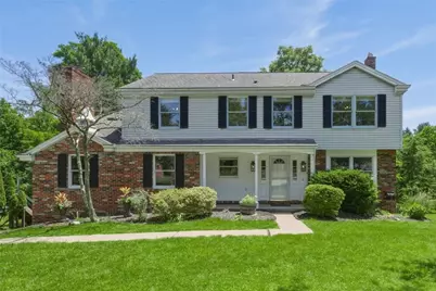 112 Marshall Dr, Pittsburgh, PA 15228 - Photo 2