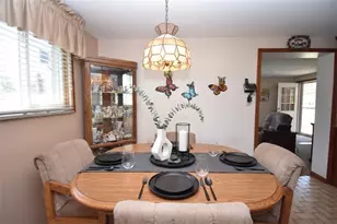 5128 Caste Dr, Pittsburgh, PA 15236 - Photo 8