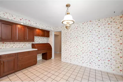 120 Mont Rd, Center Township, PA 16001 - Photo 10