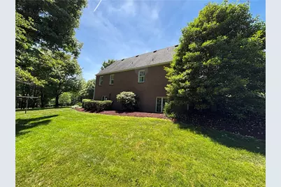 120 Mont Rd, Center Township, PA 16001 - Photo 18