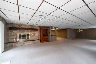 120 Mont Rd, Center Township, PA 16001 - Photo 30