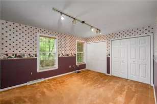120 Mont Rd, Center Township, PA 16001 - Photo 20
