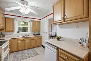 730 Greenlee, Pittsburgh, PA 15227 - Photo 12