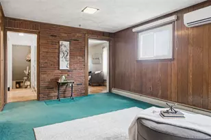 730 Greenlee, Pittsburgh, PA 15227 - Photo 10