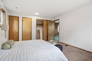 730 Greenlee, Pittsburgh, PA 15227 - Photo 16