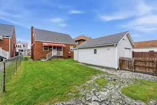 2213 McMinn St, Aliquippa, PA 15001 - Photo 6