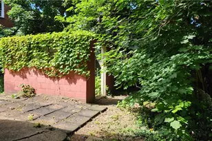 607 Olive Ln, Ambridge, PA 15003 - Photo 8