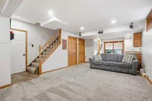 117 Heldon Dr, Moon/Crescent Twp, PA 15108 - Photo 36