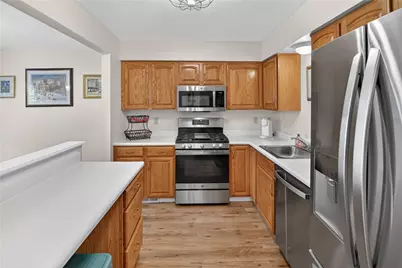3092 Meadow Brook Ct, Hampton, PA 15044 - Photo 8