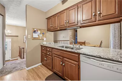 48 Bentley Ave, Hempfield Township, PA 16125 - Photo 16