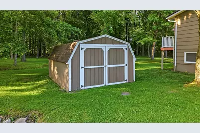 48 Bentley Ave, Hempfield Township, PA 16125 - Photo 6
