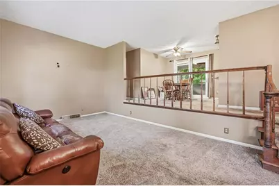 48 Bentley Ave, Hempfield Township, PA 16125 - Photo 10