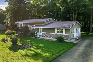 48 Bentley Ave, Hempfield Township, PA 16125 - Photo 2