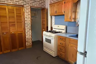 611 W Ridge Ave, Sharpsville, PA 16150 - Photo 2