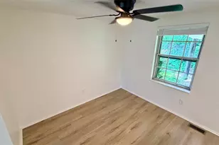 3812 Louisa St, Pittsburgh, PA 15227 - Photo 10