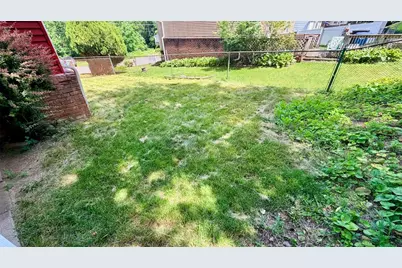 3812 Louisa St, Pittsburgh, PA 15227 - Photo 36