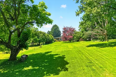 2219 Mitchell Dr, North Huntingdon, PA 15642 - Photo 48