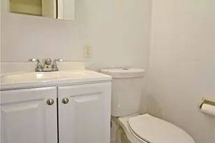 2461 Corteland Dr, Pittsburgh, PA 15241 - Photo 16