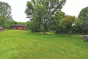 2461 Corteland Dr, Pittsburgh, PA 15241 - Photo 36