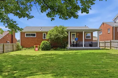 1555 Orchardview Dr, Scott Township, PA 15220 - Photo 32