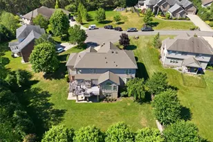 105 Morning Mist Dr, Center Township, PA 15001 - Photo 38