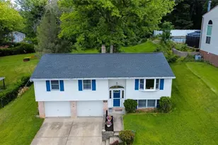 1019 Copsewood Dr, Bethel Park, PA 15102 - Photo 14
