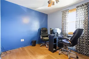 1019 Copsewood Dr, Bethel Park, PA 15102 - Photo 18