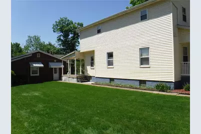 229 Spruce St, Zelienople, PA 16063 - Photo 4