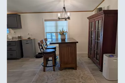 19 Thompson St, Latrobe, PA 15650 - Photo 10