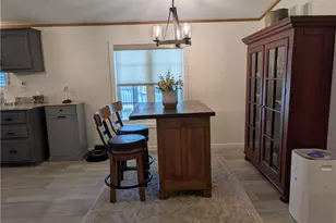 19 Thompson St, Latrobe, PA 15650 - Photo 10