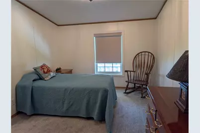 19 Thompson St, Latrobe, PA 15650 - Photo 16