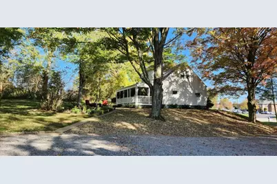 519 S Main St, Zelienople, PA 16063 - Photo 14