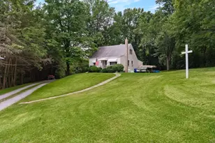 519 S Main St, Zelienople, PA 16063 - Photo 18