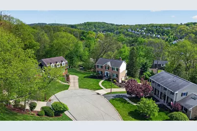 719 Marvle Valley Dr, Bethel Park, PA 15102 - Photo 44