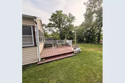 147 College Ave, Pittsburgh, PA 15239 - Photo 8