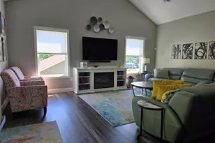 2236 Shannon Mills Dr, Connoquenessing Township, PA 16053 - Photo 16