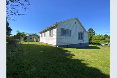 23 Circle Drive, Hanover Township, PA 15021 - Photo 8