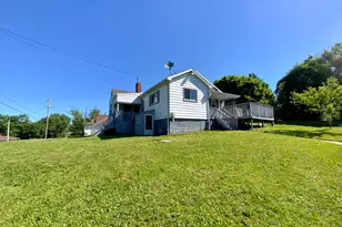 23 Circle Dr, Hanover Township, PA 15021 - Photo 2