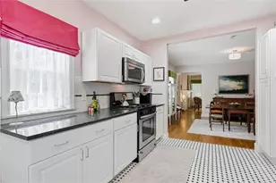 1439 Severn St, Pittsburgh, PA 15217 - Photo 16