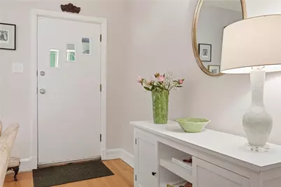 1439 Severn St, Pittsburgh, PA 15217 - Photo 4