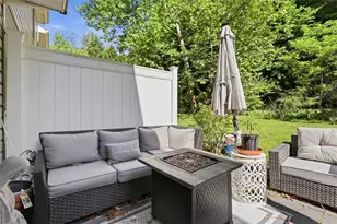 231 Commons Dr, Oakmont, PA 15139 - Photo 20