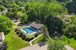 231 Commons Dr, Oakmont, PA 15139 - Photo 34