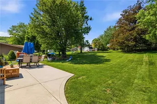 3506 Valley Dr, Bethel Park, PA 15234 - Photo 30