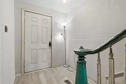 1460 5th Ave, New Brighton, PA 15066 - Photo 8