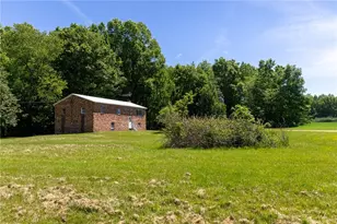 2161 Georgetown Rd, Mill Creek Township, PA 16145 - Photo 20