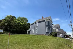 784 East High St, Franklin Township, PA 15370 - Photo 4