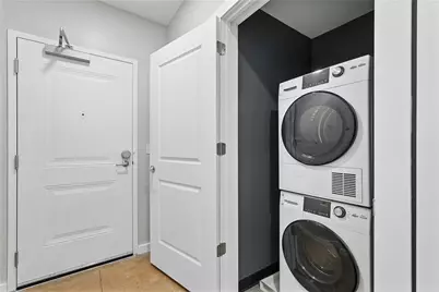 2545 Penn Ave #204, Pittsburgh, PA 15222 - Photo 8