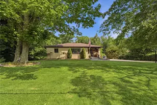 32 Sunset Dr, Kennedy Township, PA 15108 - Photo 1