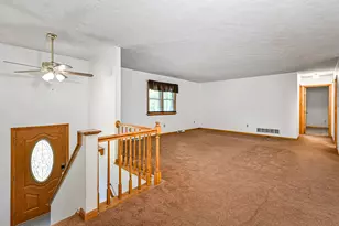 740 Broadway, Pine Township, PA 15090 - Photo 2