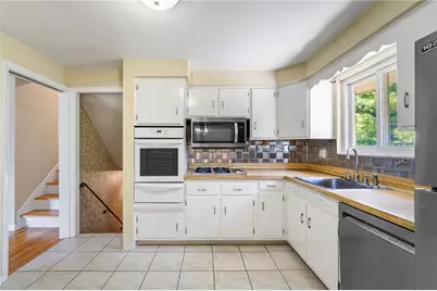 4826 Criss Road, Bethel Park, PA 15102 - Photo 10